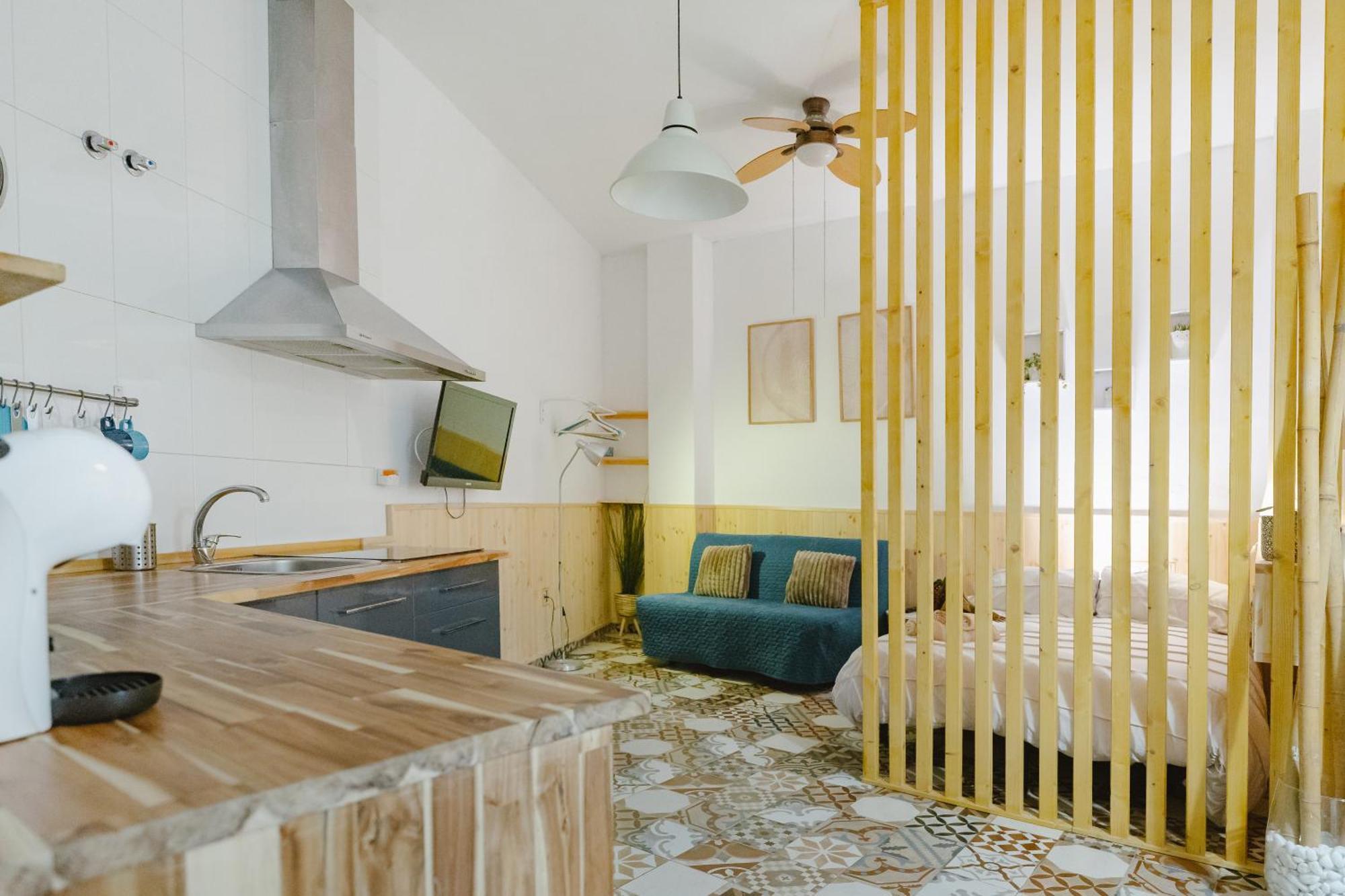 Letsmalaga - Lovely Studio In Malaga Centre Экстерьер фото