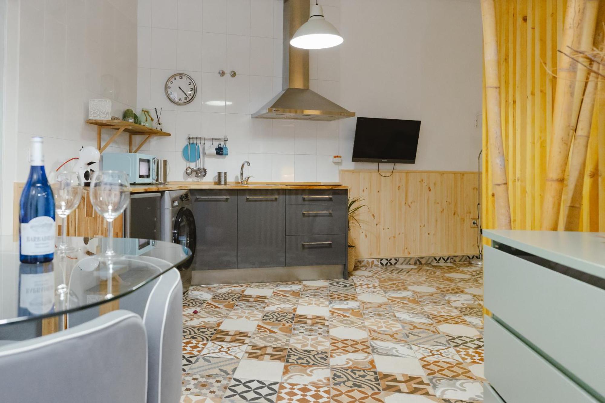 Letsmalaga - Lovely Studio In Malaga Centre Экстерьер фото